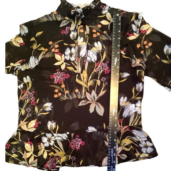 Willow & Clay Women’s Sheer Long Sleeve Ruffled Blouse Size Small - Picture 5 of 7